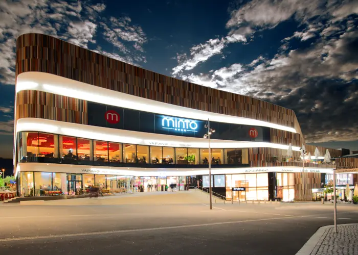 Blick auf das Minto Einkaufszentrum in Mönchengladbach, nahe der Webdesign Agentur TwooDoo